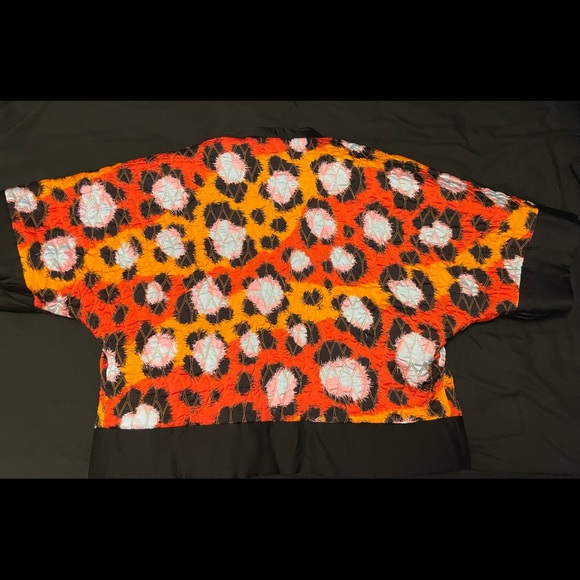 ✨🌟KENZO reversible flower/cheetah Kimono jacket🌟✨ - Picture 6 of 9